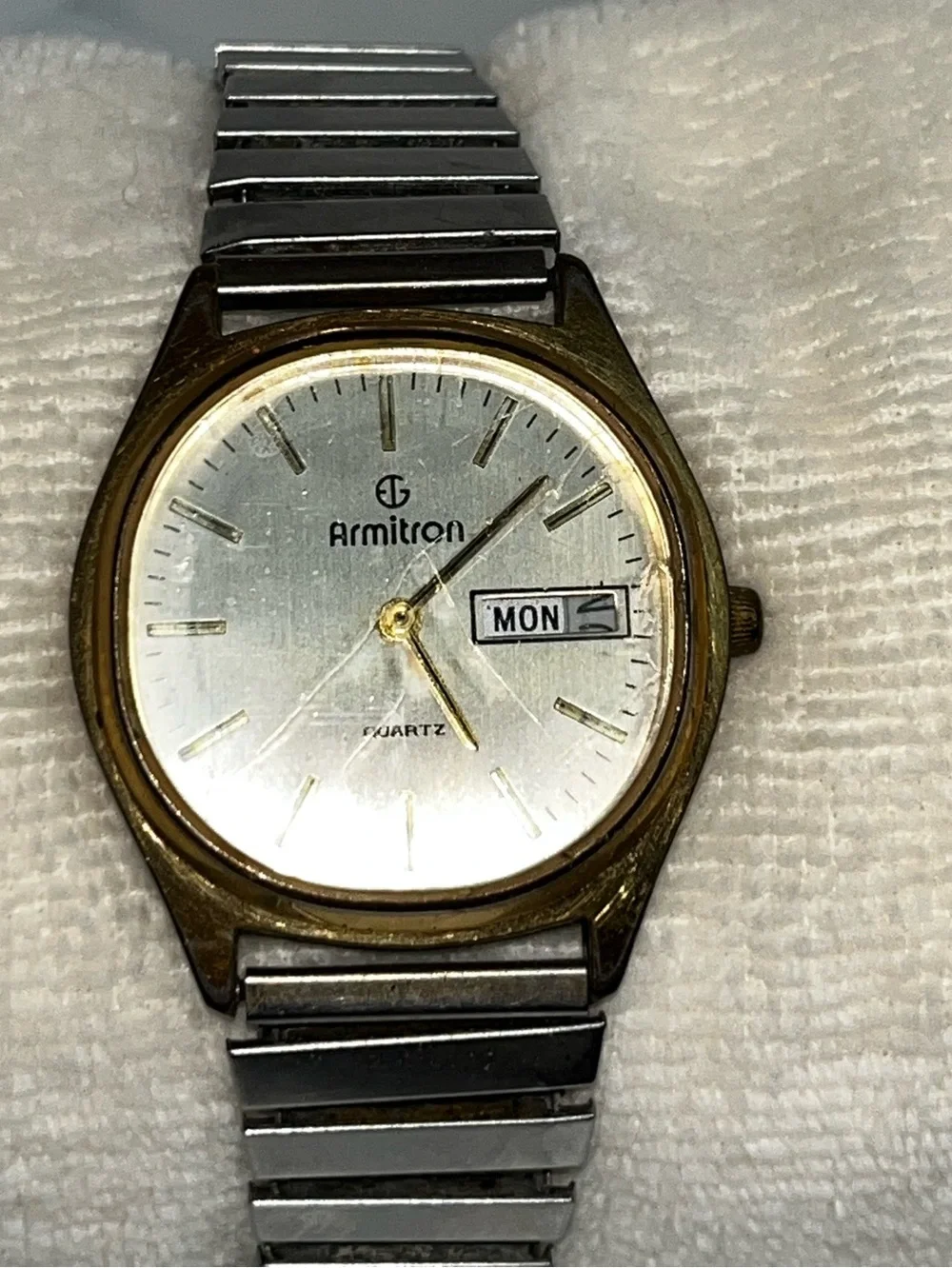 Vintage Armitron Watch (34.93mm) Case Day/Date Few Scratches - New Battery Model
